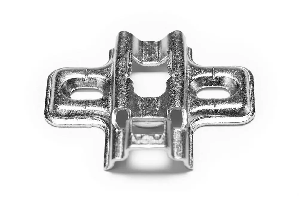 Монтажна планка METALLA SM N хрестова 2мм сталь нікельована під шуруп