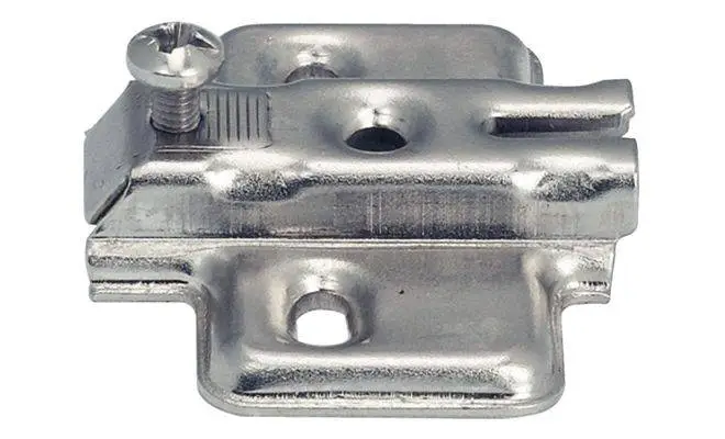 Монтажная планка METALLAMAT A крестовая 4мм сталь никелированная под шуруп