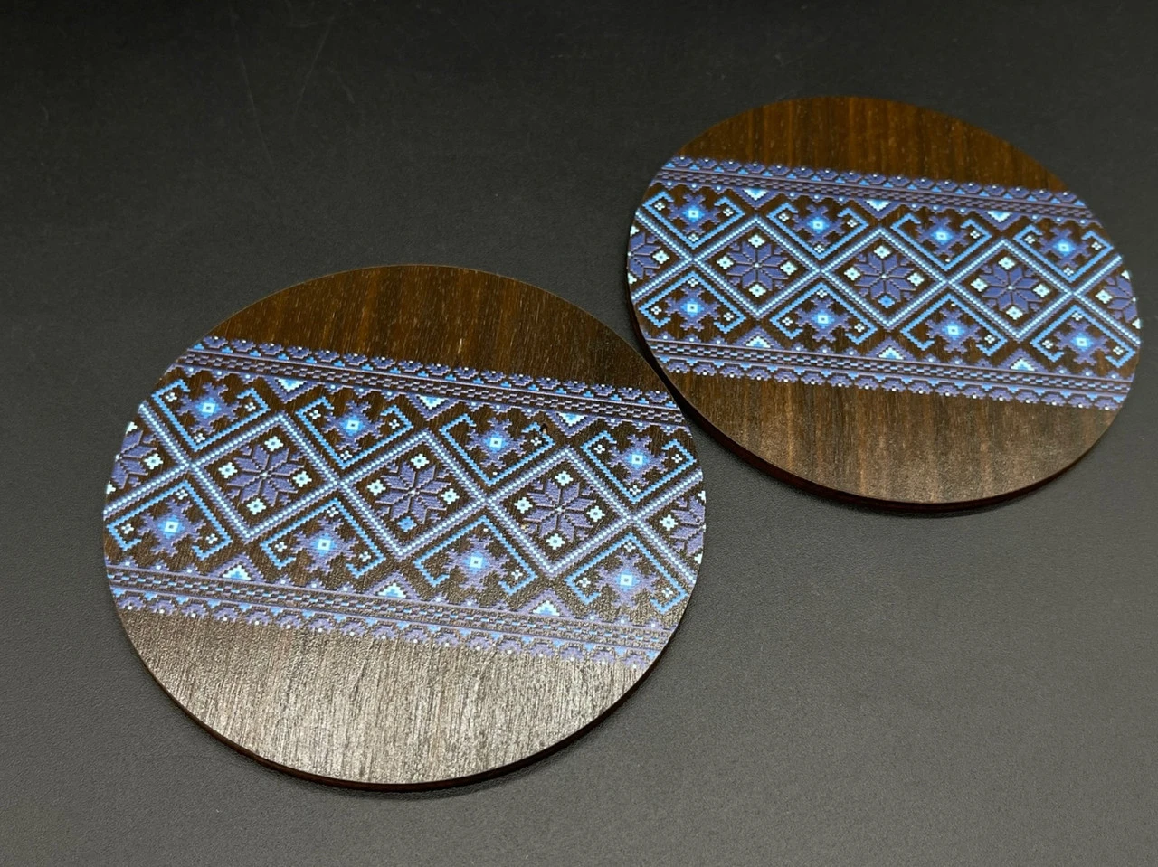 Костер під гарячий посуд із дерева, 10см, "Вишиванка"