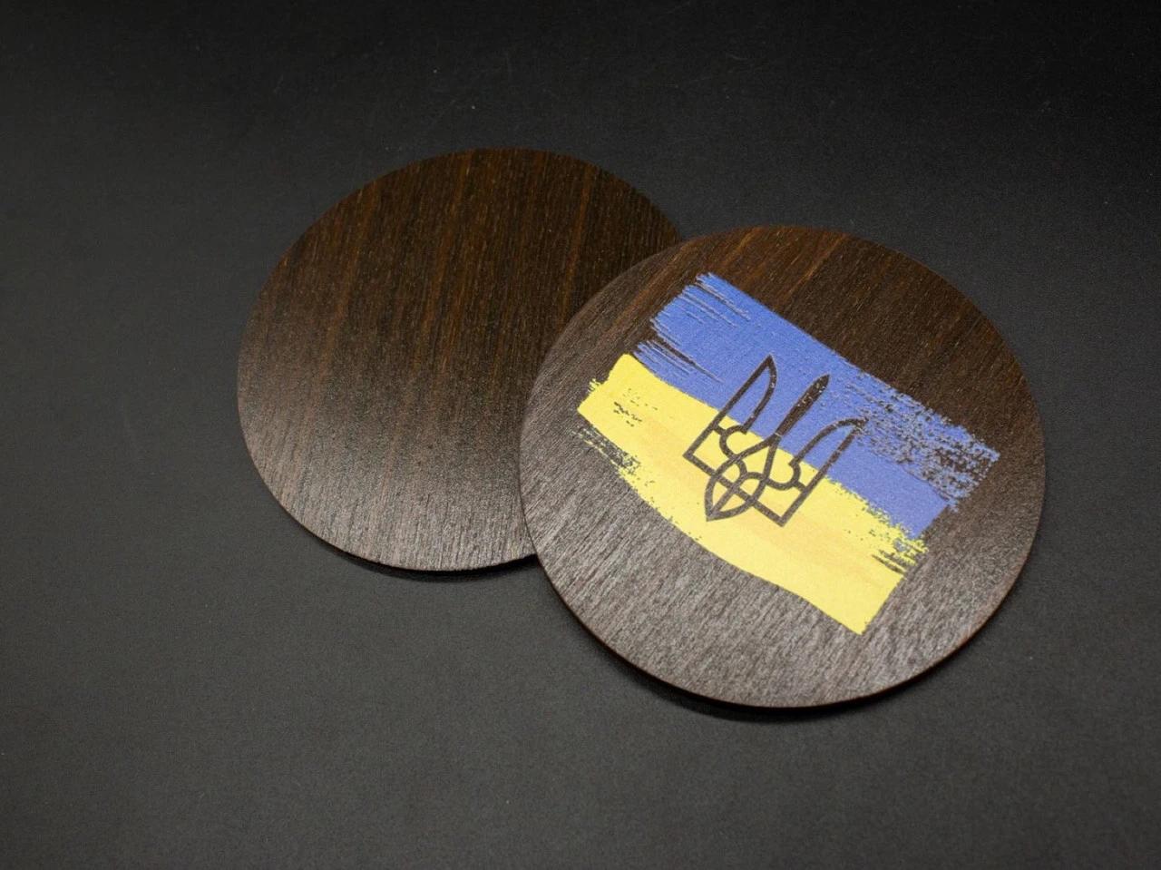 Костер під гарячий посуд із дерева, 10см, з прапором - 2