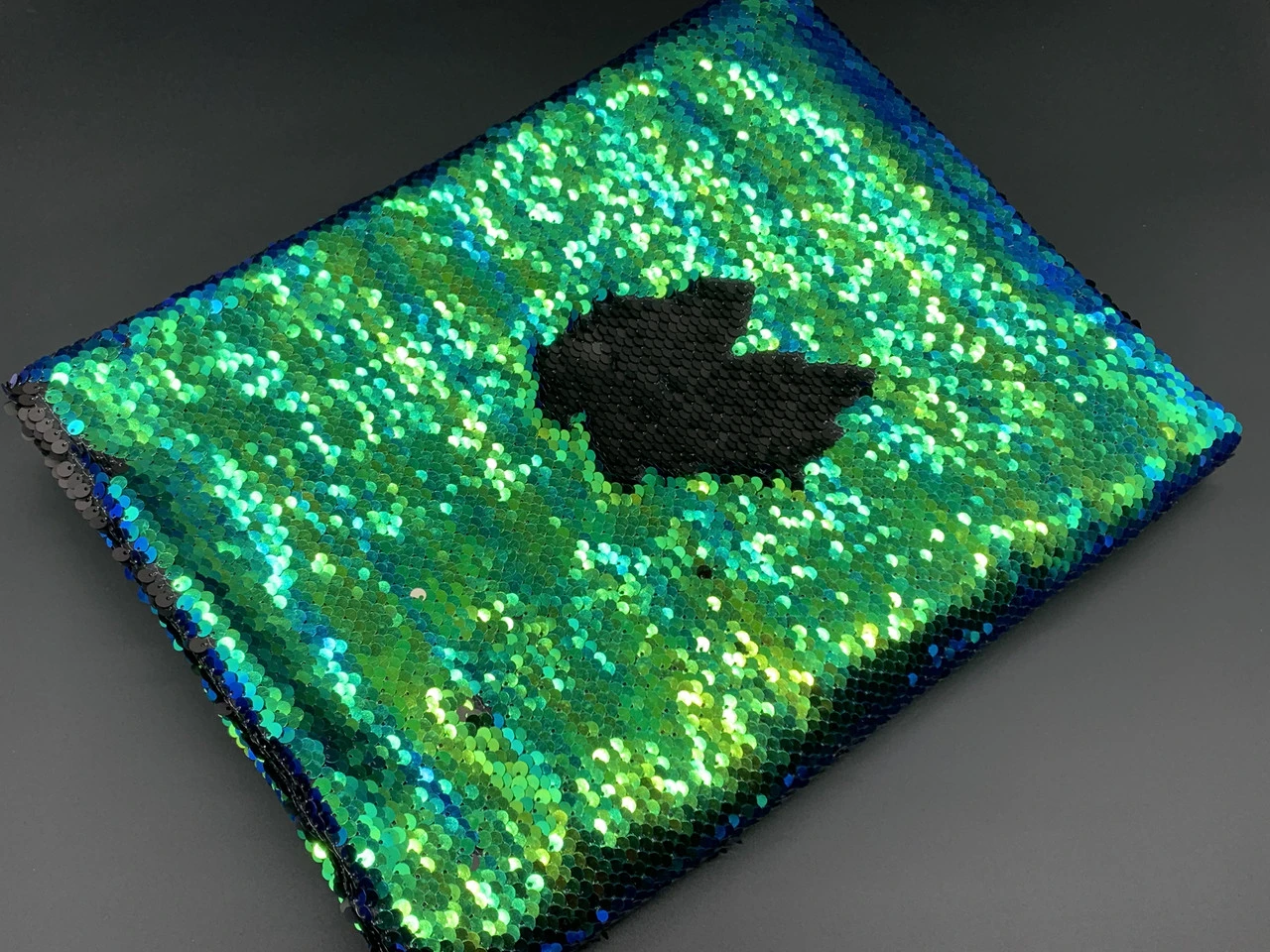 Ткань пайеточная, двусторонняя, Цвет «сине-зелено-черный» - 2