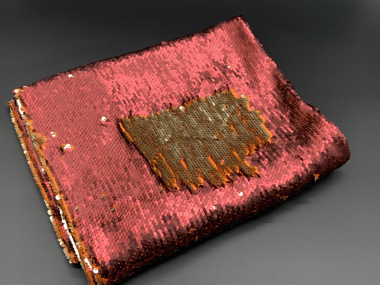 Ткань пайеточная, двусторонняя, Цвет «бордово-серебристый» - 2