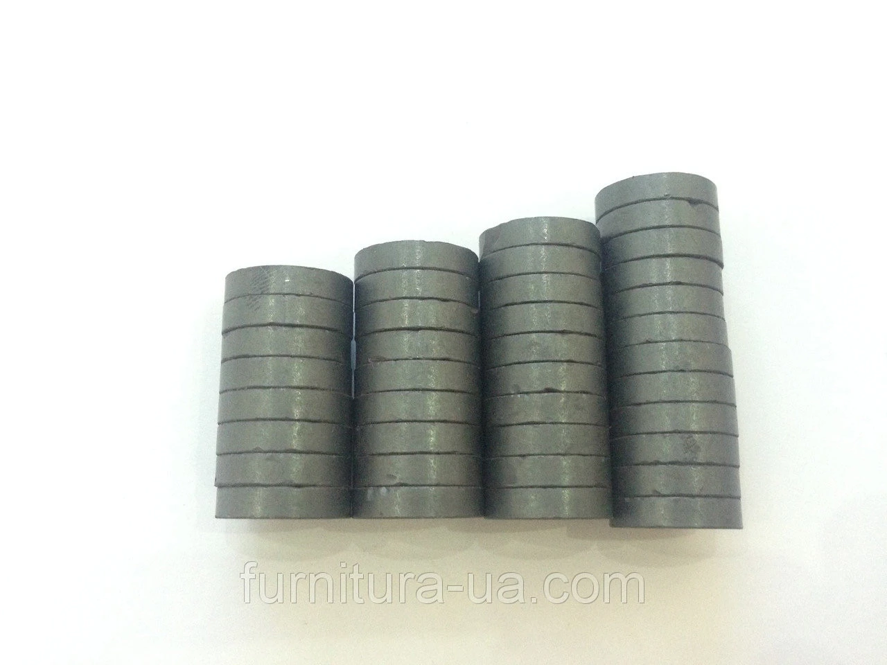 Магнит ферритовый, 18х4мм, Цвет «черный» - 2