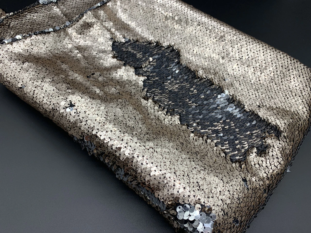 Ткань пайеточная, двусторонняя, Цвет «тигрово-серебристый» - 2