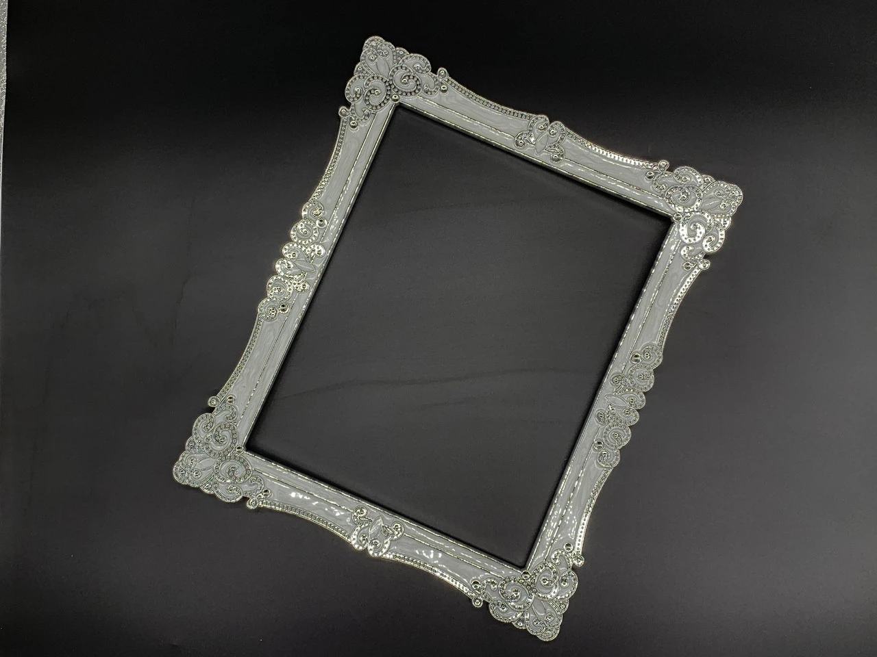 Рамка для фото пластикова, 24х29см, Колір "золотистий"