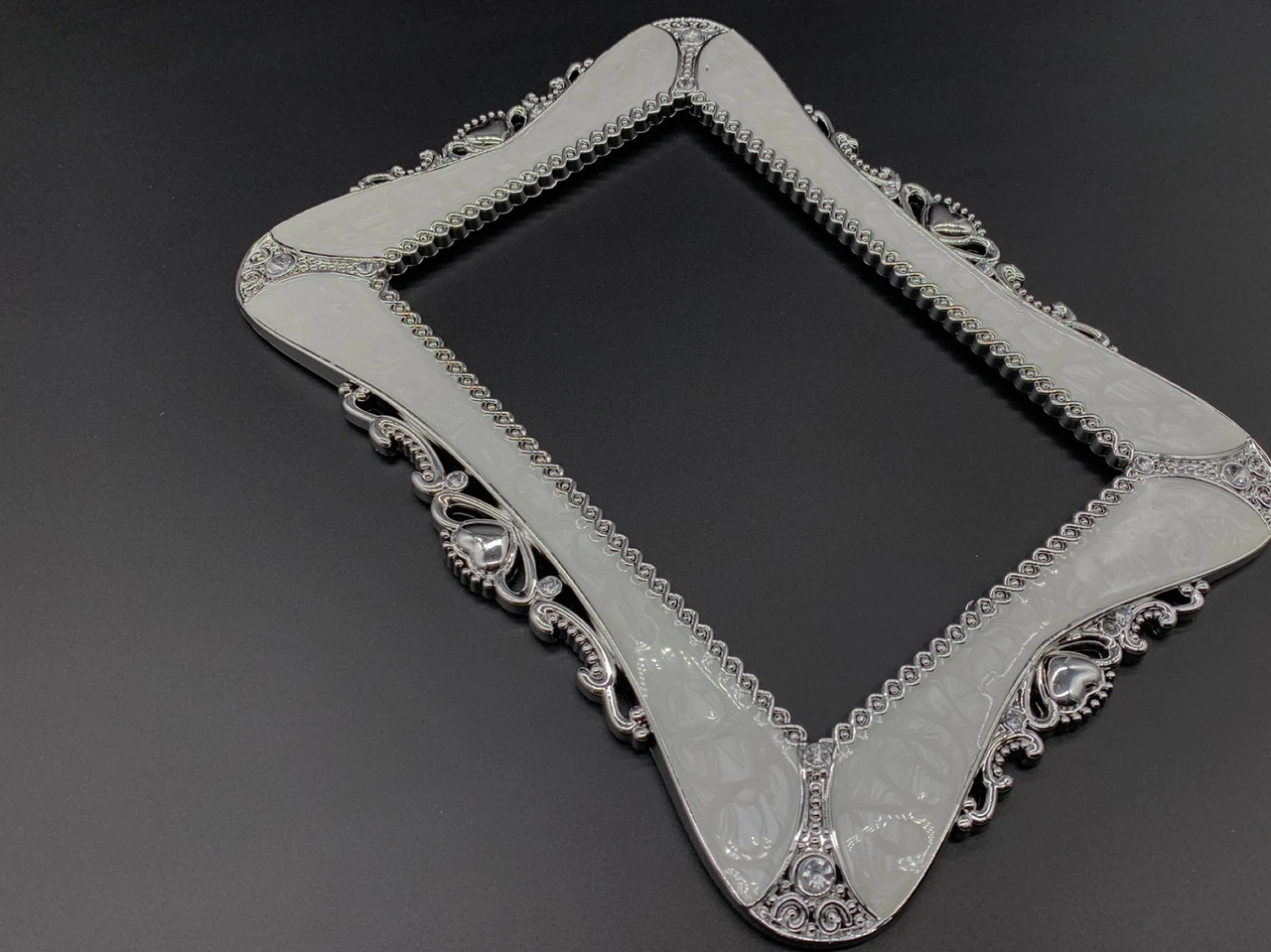 Рамка для фото пластикова, 17х23см, Колір "золотистий"