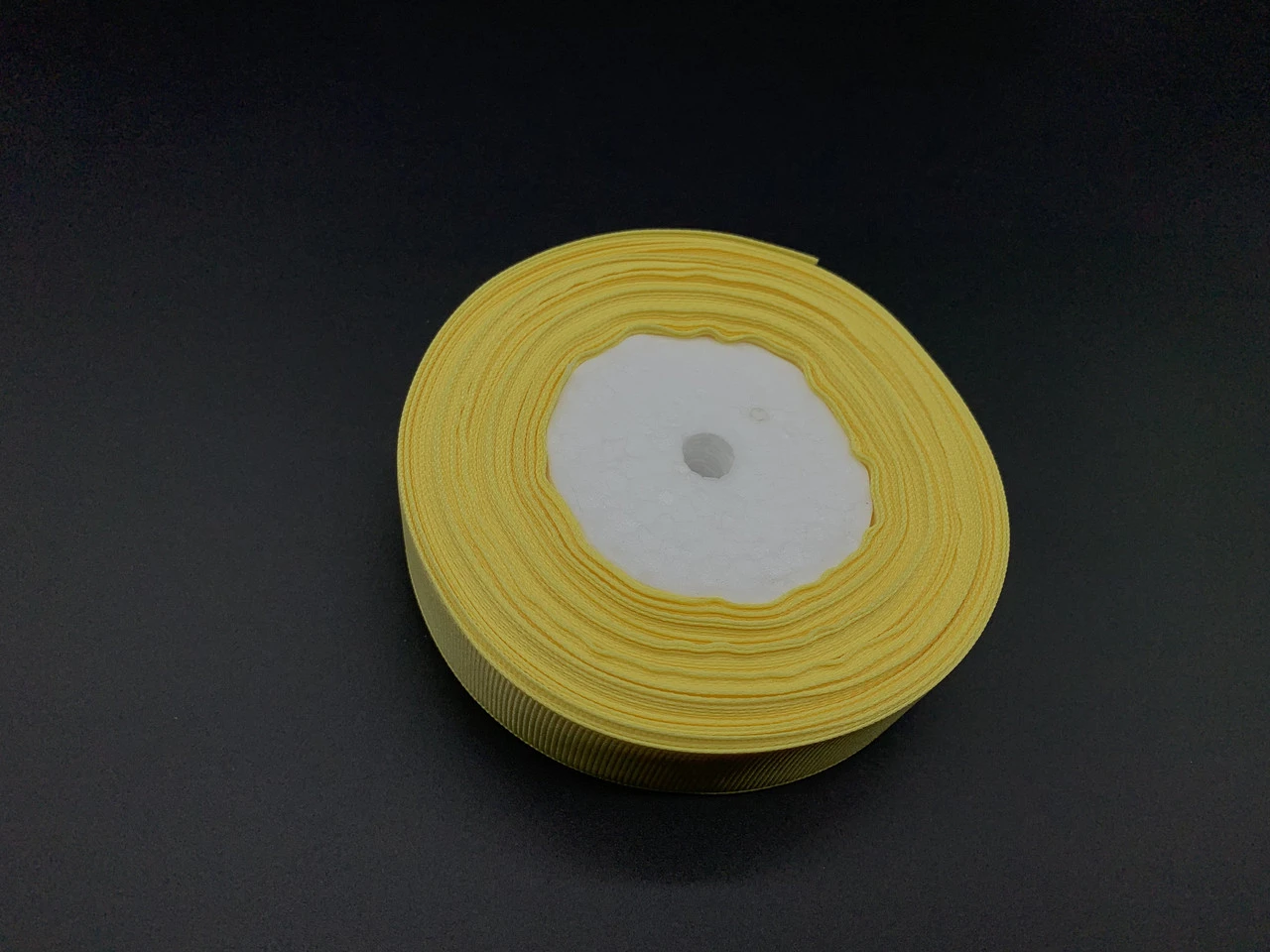 Лента корсажная, 2,5 см, 23м/рул, Цвет «бледно-желтый» - 2
