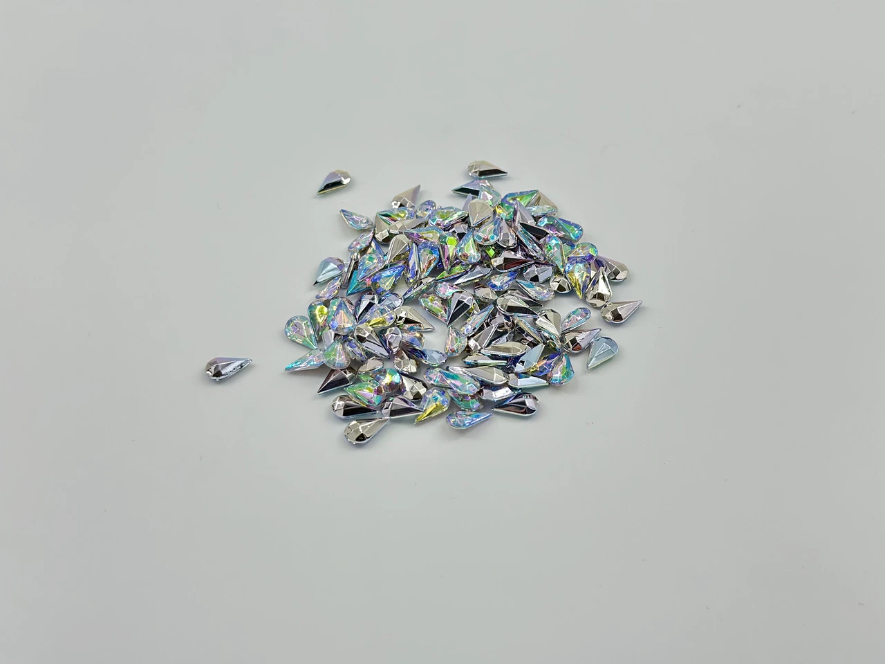 Стразы «Капля острая», 6х10мм, Цвет «прозрачный»