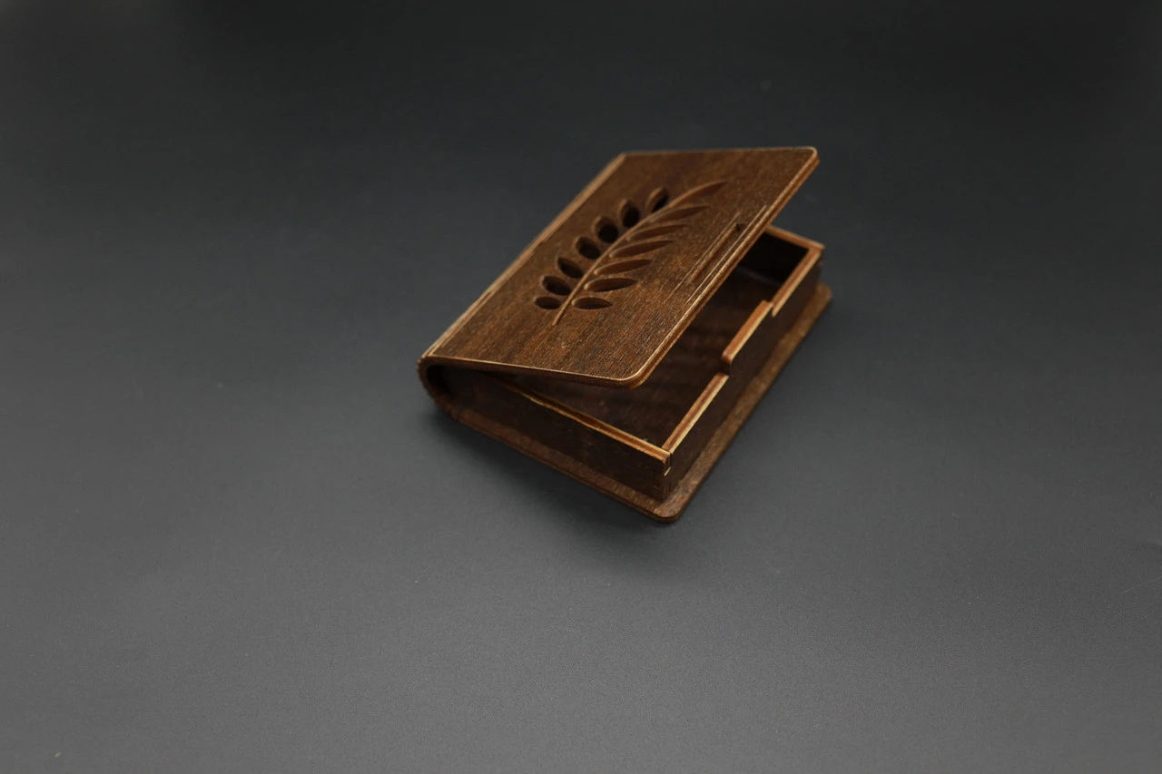 Купюрниця з фанери у формі скрині, 12х9см, Колір "коричневий" - 2