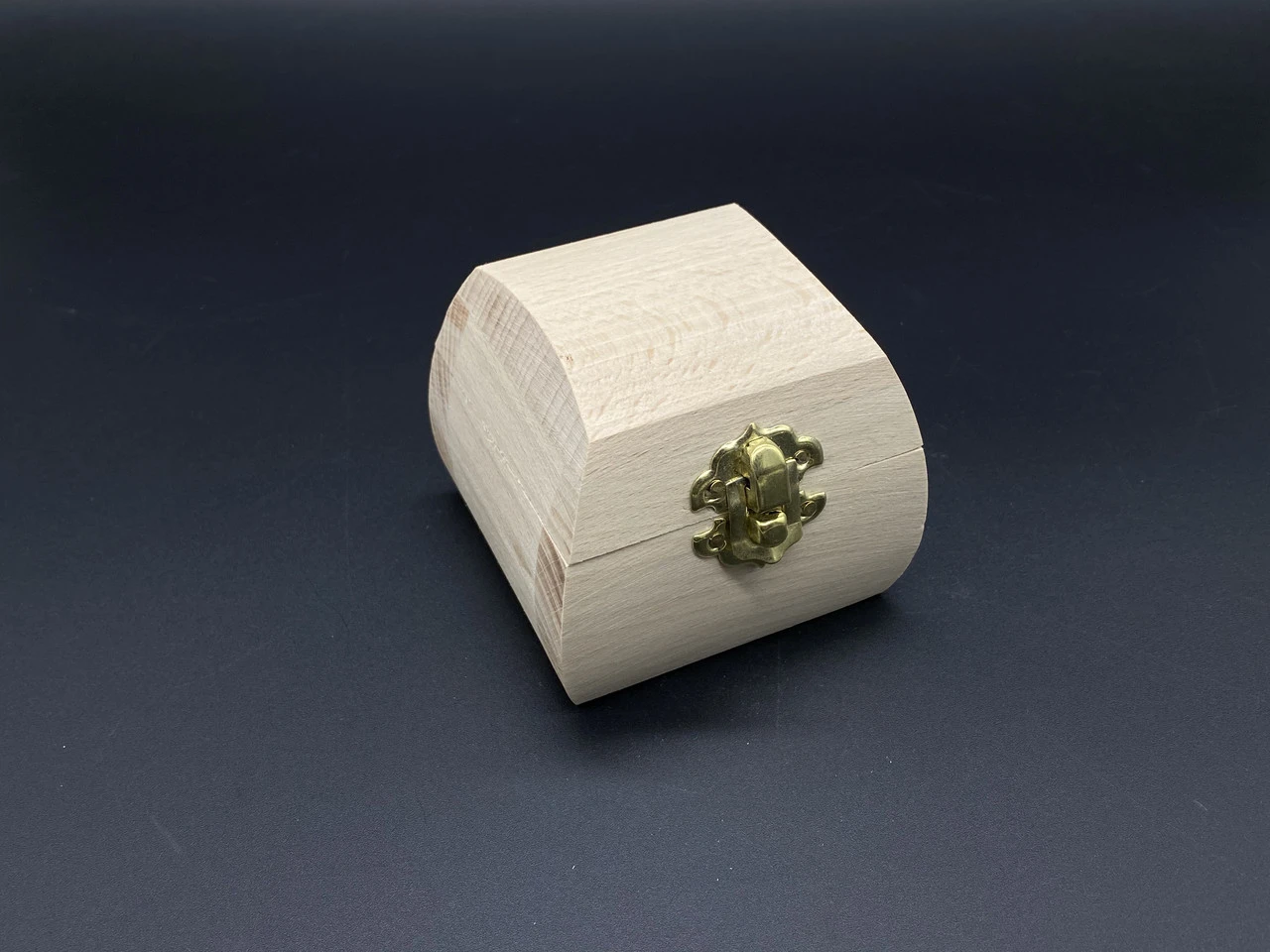 Скринька декоративна з дерева, під декупаж, 8х8см, Колір "білий"