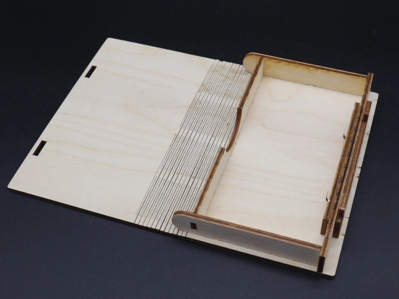 Купюрниця з фанери у формі скрині, Сімейний оберіг, 12х17,5см, Колір "білий" - 2