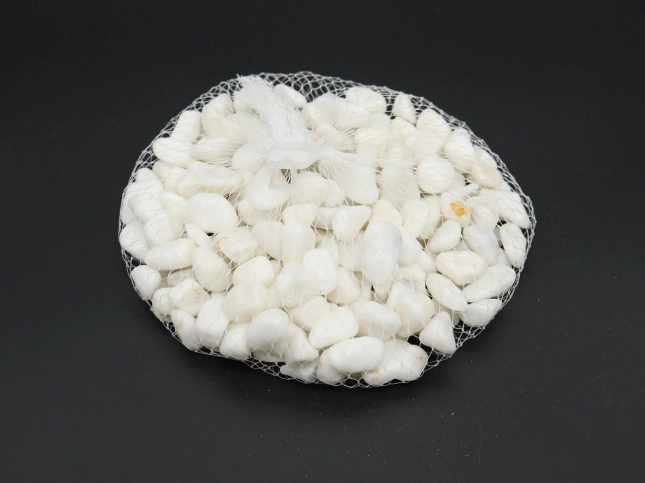 Камінчик декоративний, подріблений, полірований, 500 грам, Колір "білий"