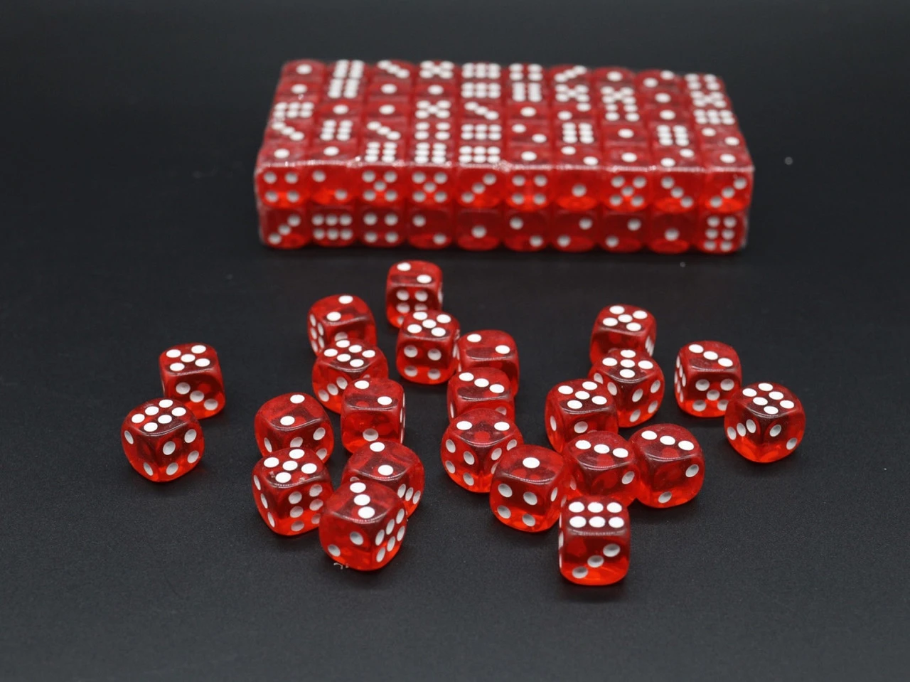 Гральні кубики кістки пластикові, 14 мм, Колір "червоний"