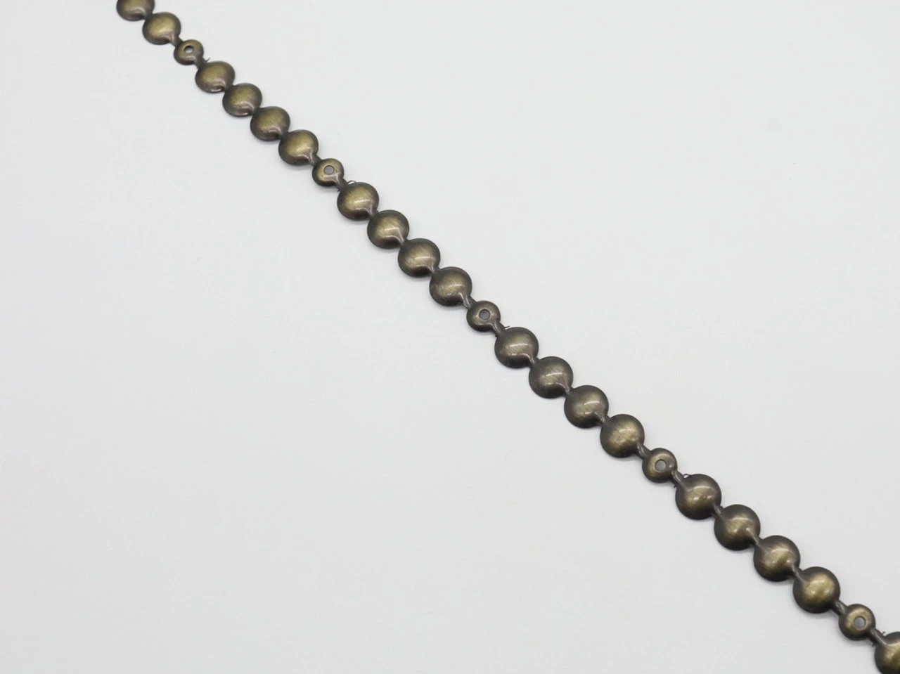 Молдинг Металлический декоративный мебельный, 10 мм, Цвет «старая латунь»