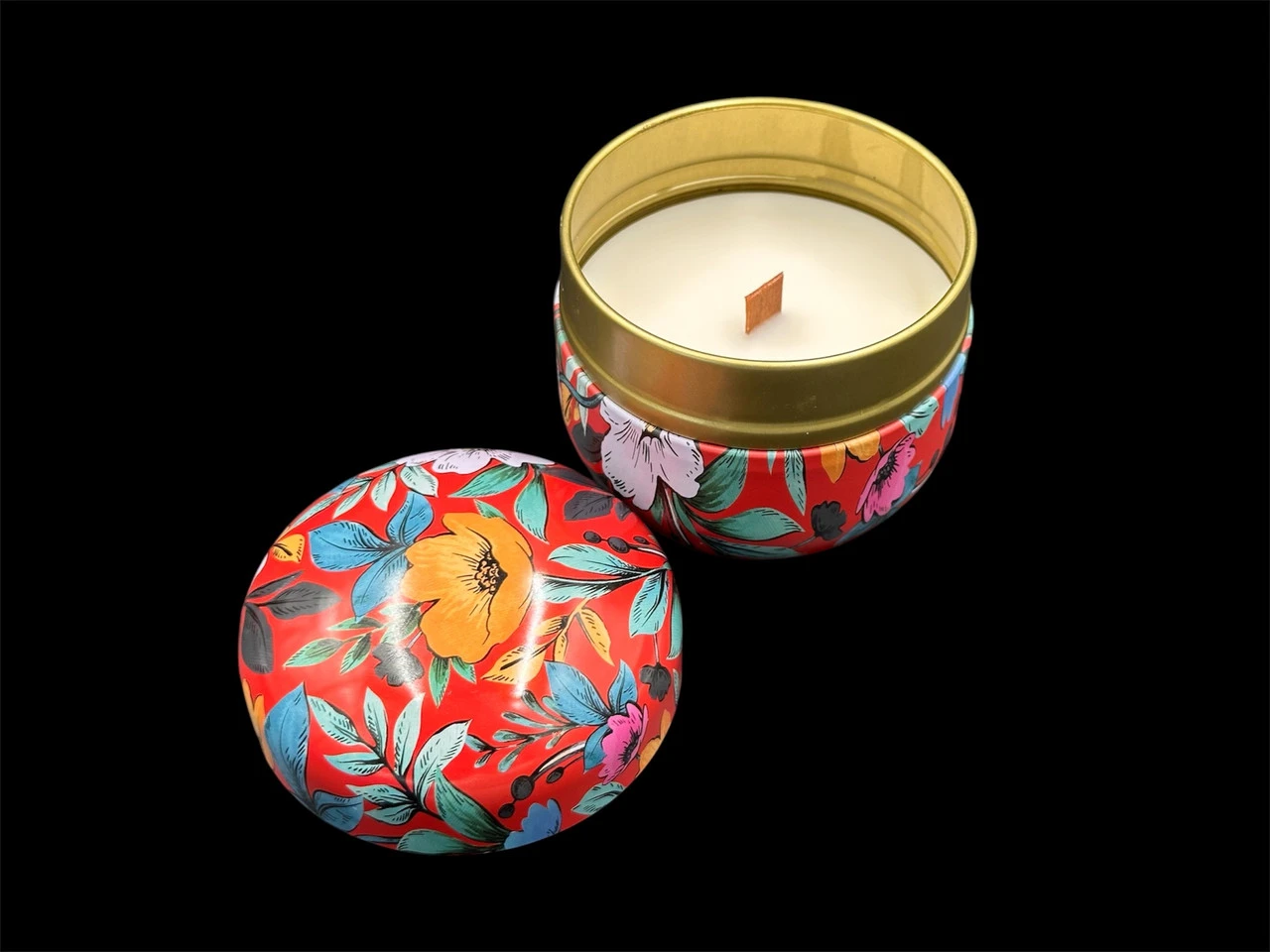 Аромасвічка соєва з дерев'яним ґнітом, аромат "Льодовий ванільний ліс"