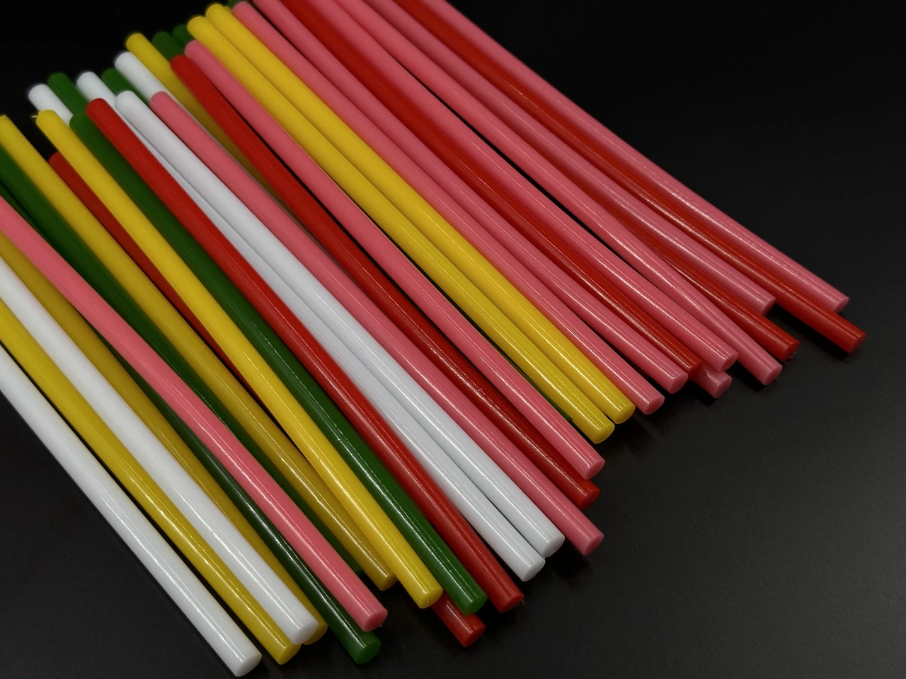 Термоклей силиконовый для пистолета, 7мм, Цвет «разноцветный»