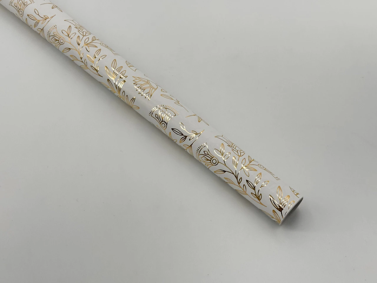 Бумага подарочная, 53х75см, С принтом «цветы»