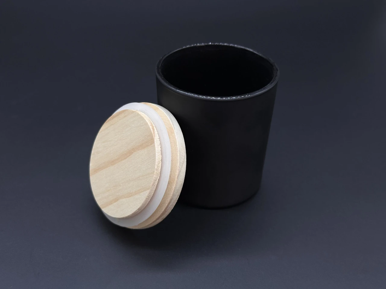 Скляна банка для свічок з дерев'яною кришкою, 85х65мм, Колір "чорний" - 2