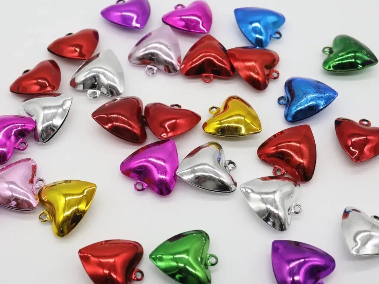 Дзвіночки-брязкальця металеві декоративні, Серце, 20мм, Колір "різнокольоровий"