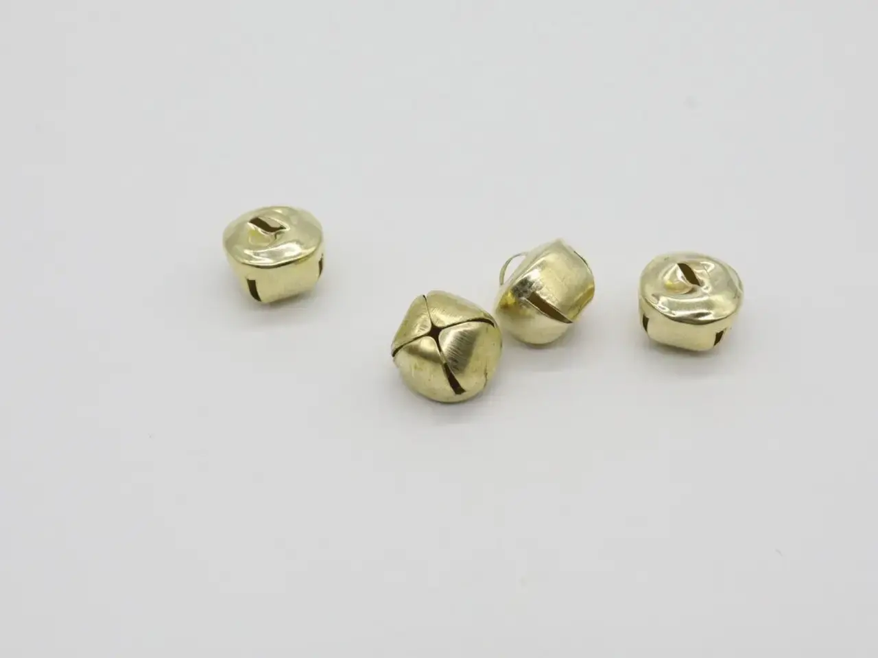 Дзвіночки-брязкальця металеві декоративні, 16мм, Колір "золотистий" - 2