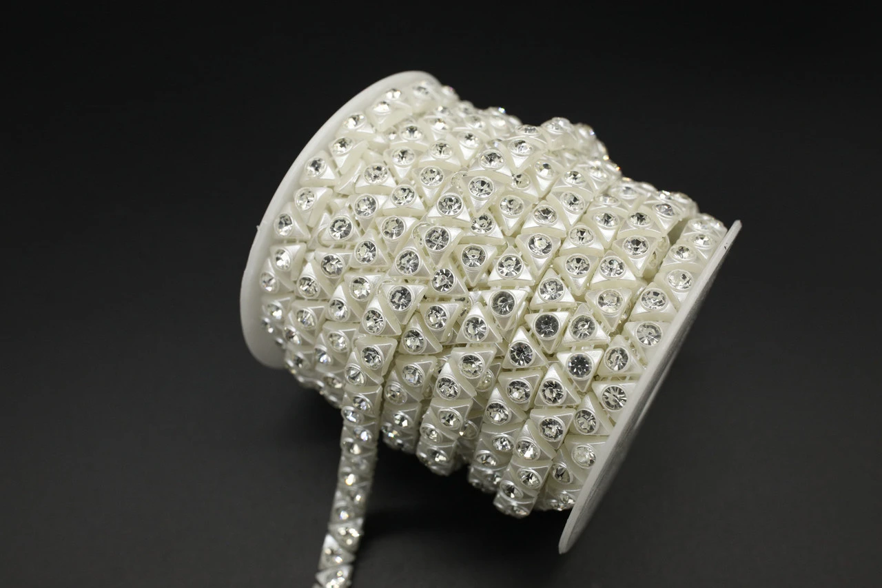 Лента из бусин, 8мм, Цвет «белый»