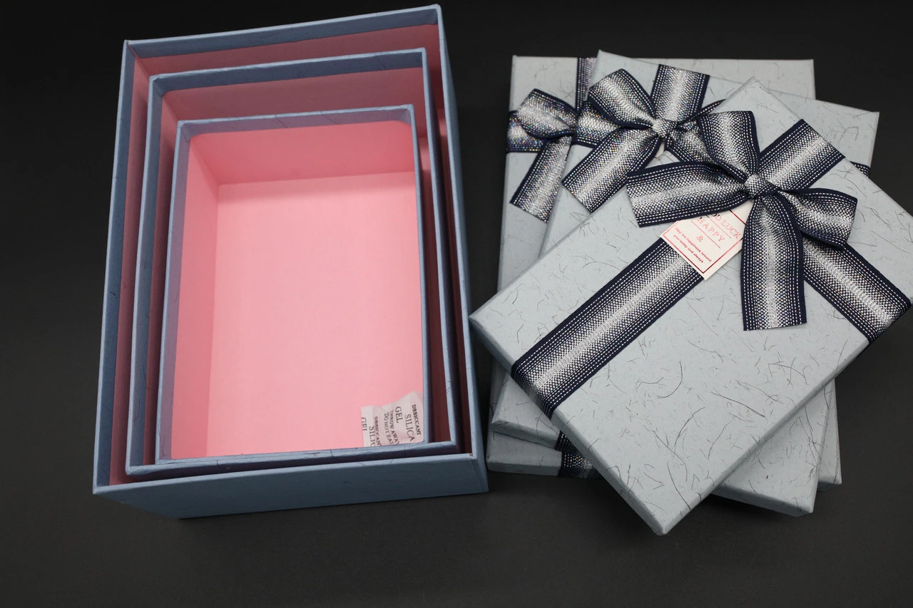 Коробка подарункова, 23х16х9см, Колір "блакитний", 3шт