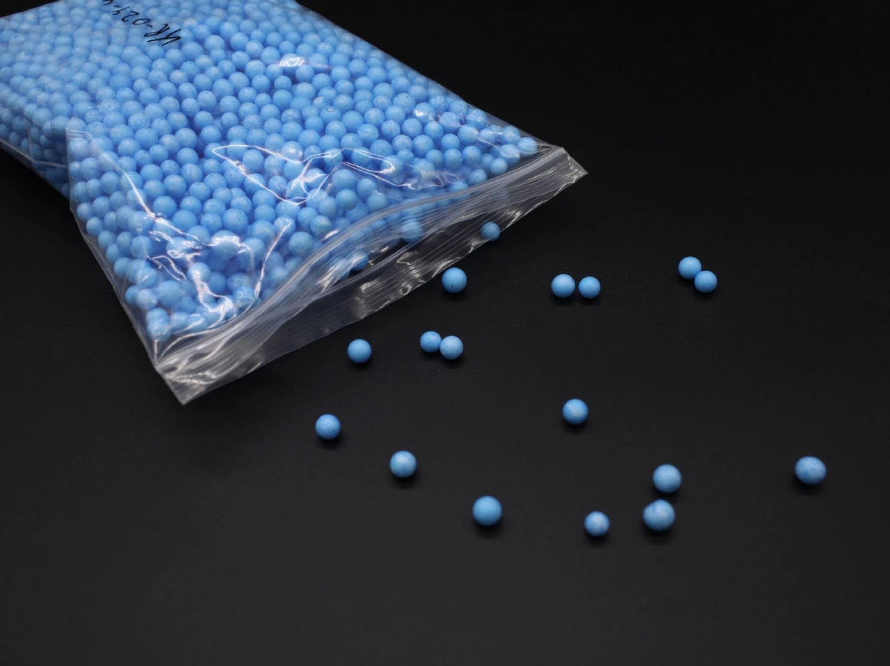 Наповнювач декоративний, Пінопластові кульки, Колір "блакитний", 20грам