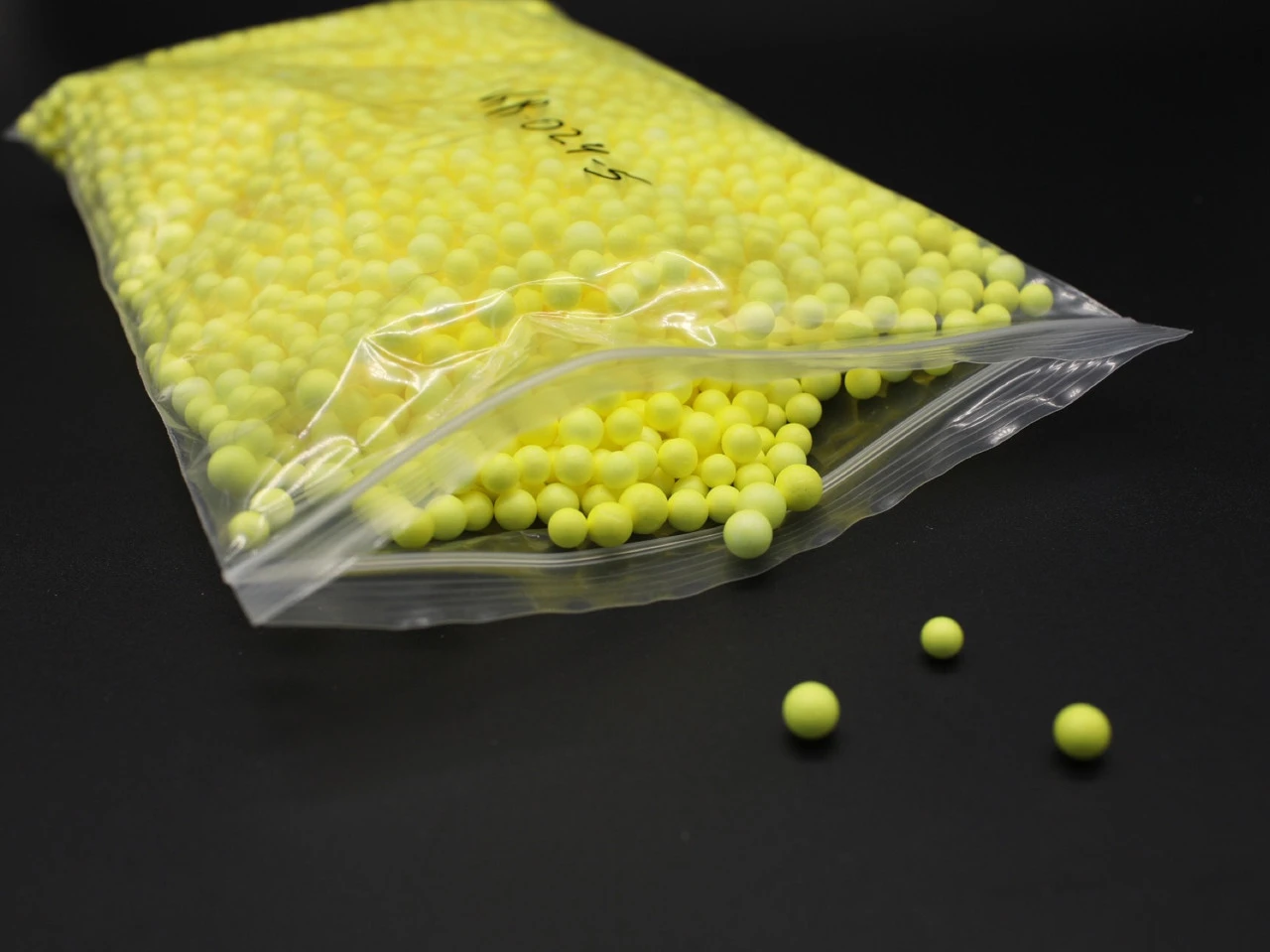 Наповнювач декоративний, Пінопластові кульки, Колір "жовтий", 20грам