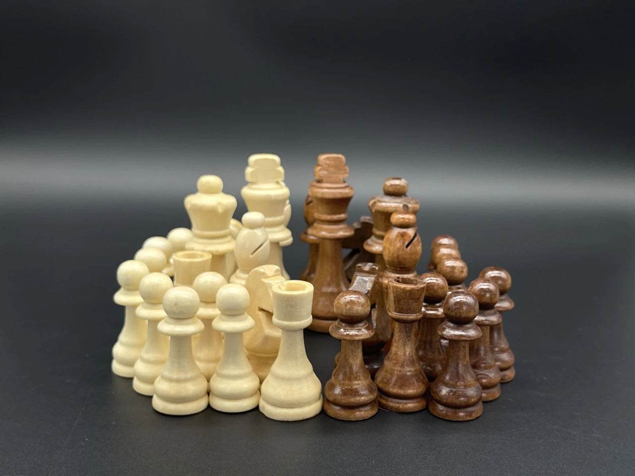 Комплект дерев'яних шахових фігур, 32шт, Колір "дерево"