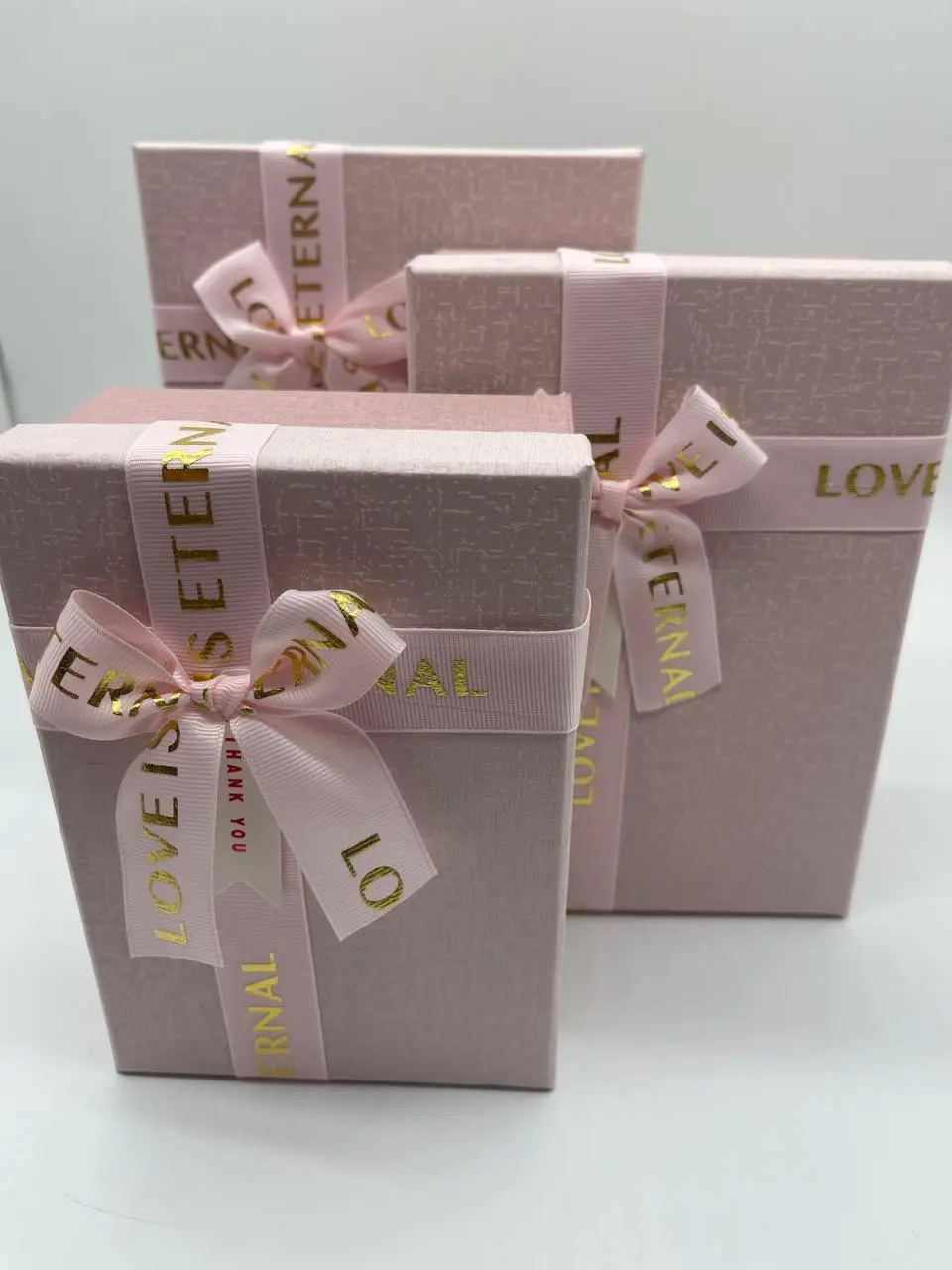 Коробка подарункова, 23х16х10см, Колір "рожевий", 3шт