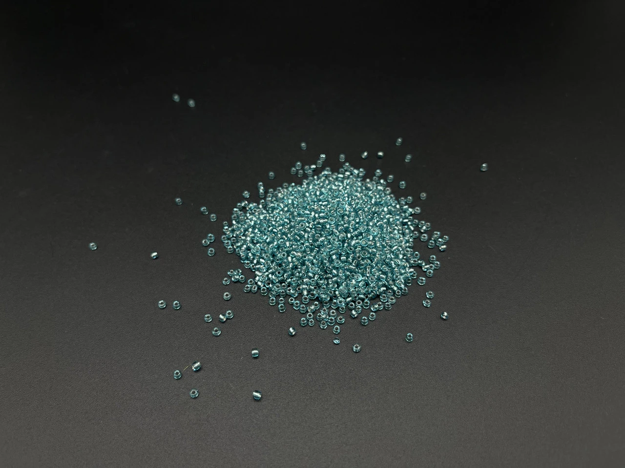 Бісер, Круглий, 2,3мм, 100г/уп, Колір "блакитний"