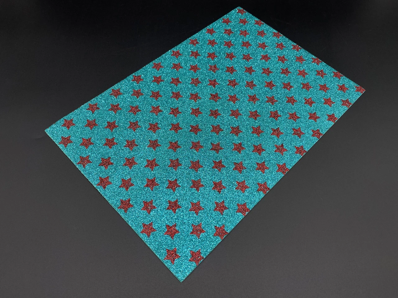 Фетр декоративный листовой глиттерный, 2мм, 30х20см, Цвет «зеленый»