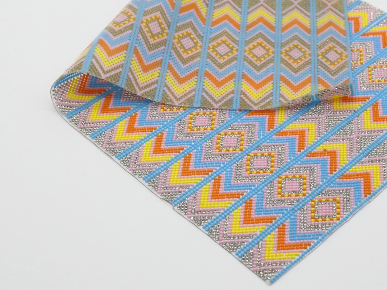 Стразовое полотно на силиконовой основе, 24х40см, Цвет «разноцветный»