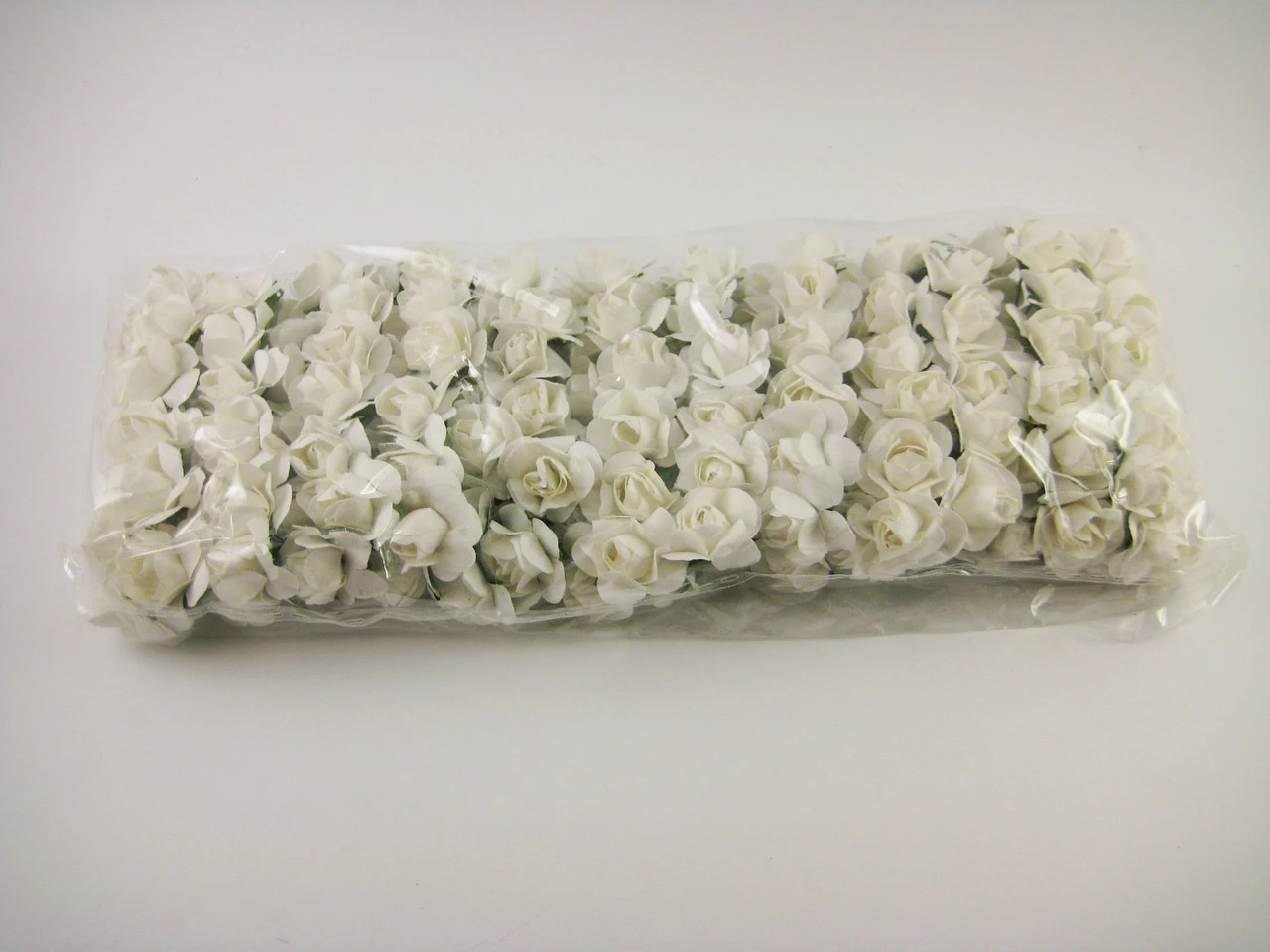 Квіти штучні на дроті, 12шт/пуч, Троянди, Колір "білий" - 2