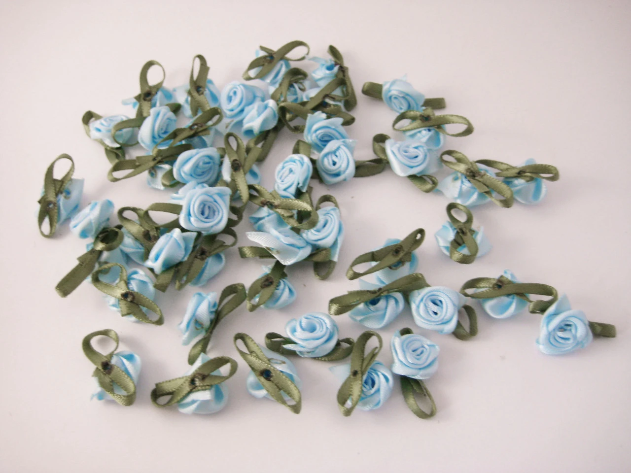 Квітка троянда пришивна, 15мм, Колір "блакитний" - 2