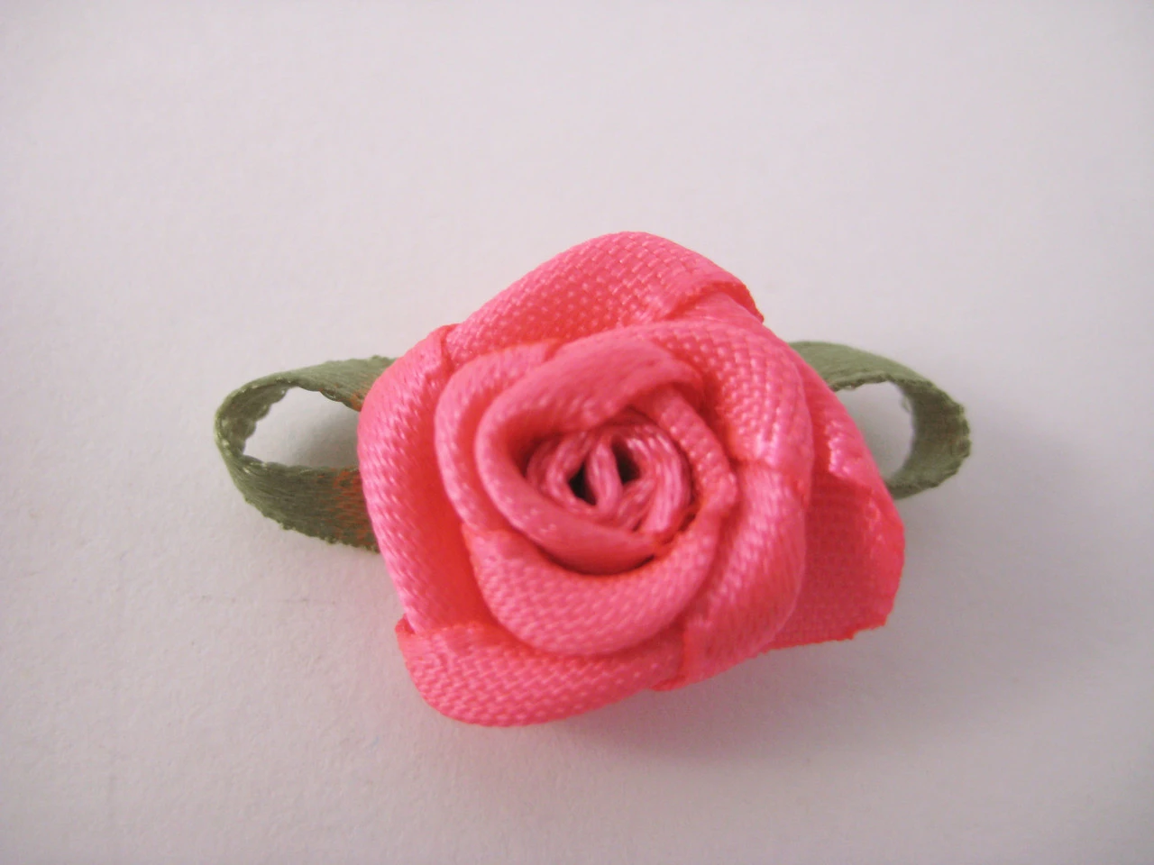 Квітка троянда пришивна, 15мм, Колір "рожевий"