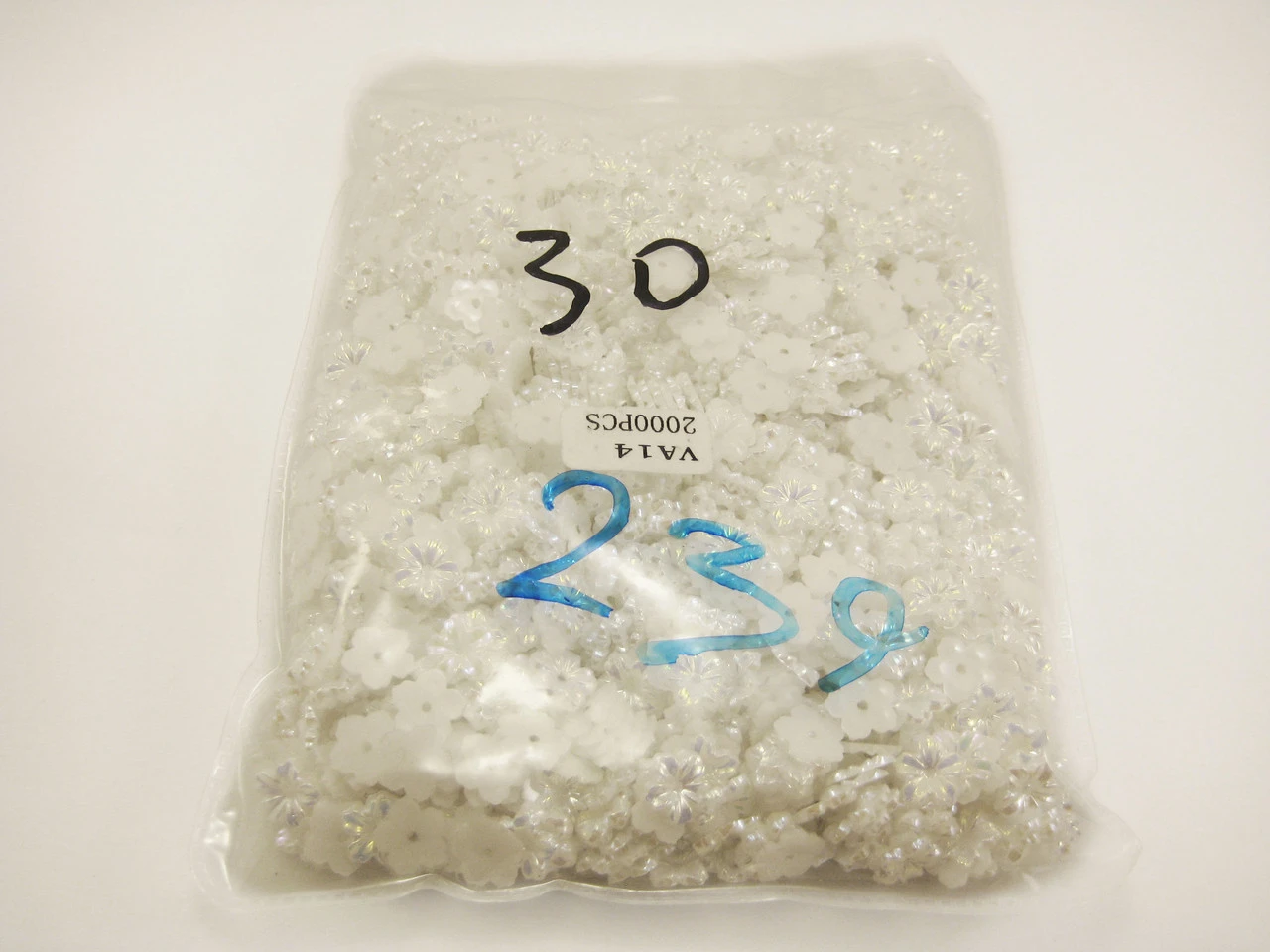 Бусины декоративные «Цветок» с отверстием, 9мм, Цвет «белый» - 2