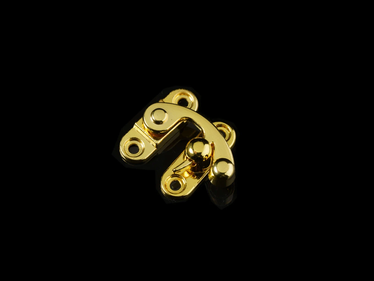 Замок декоративний A-032L 33х28мм Золотистий