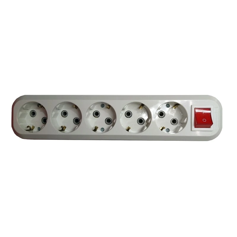 Пятиместная колодка с заземлением и кнопкой