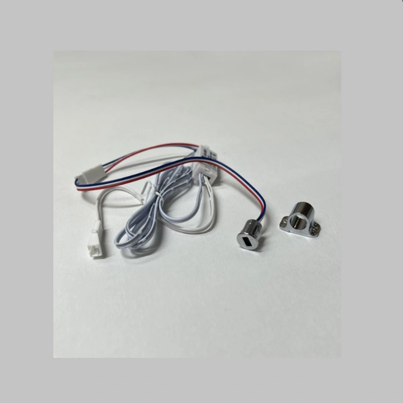 Сенсорный выключатель Biom LB-055 Белый