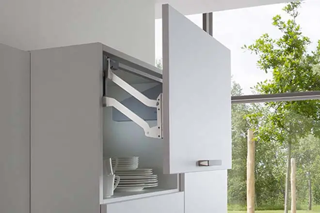 Комплект FREE UP білий 345-420 мм 4.1-8.0 кг 37233711