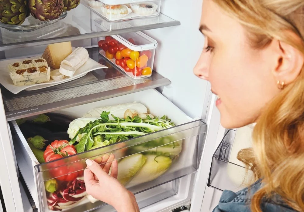 Холодильник Candy з нижн. мороз., 205x66.7х60, холод.відд.-289л, мороз.відд.-120л, 2дв., А+, NF, зон - 60