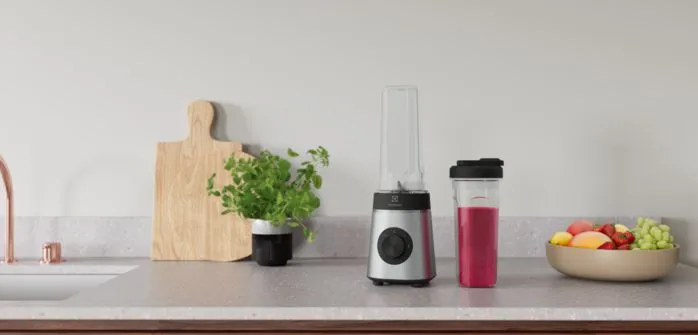 Блендер Electrolux спортивний, 350Вт, чаша-2x600мл, імпульсний режим, метал - 2