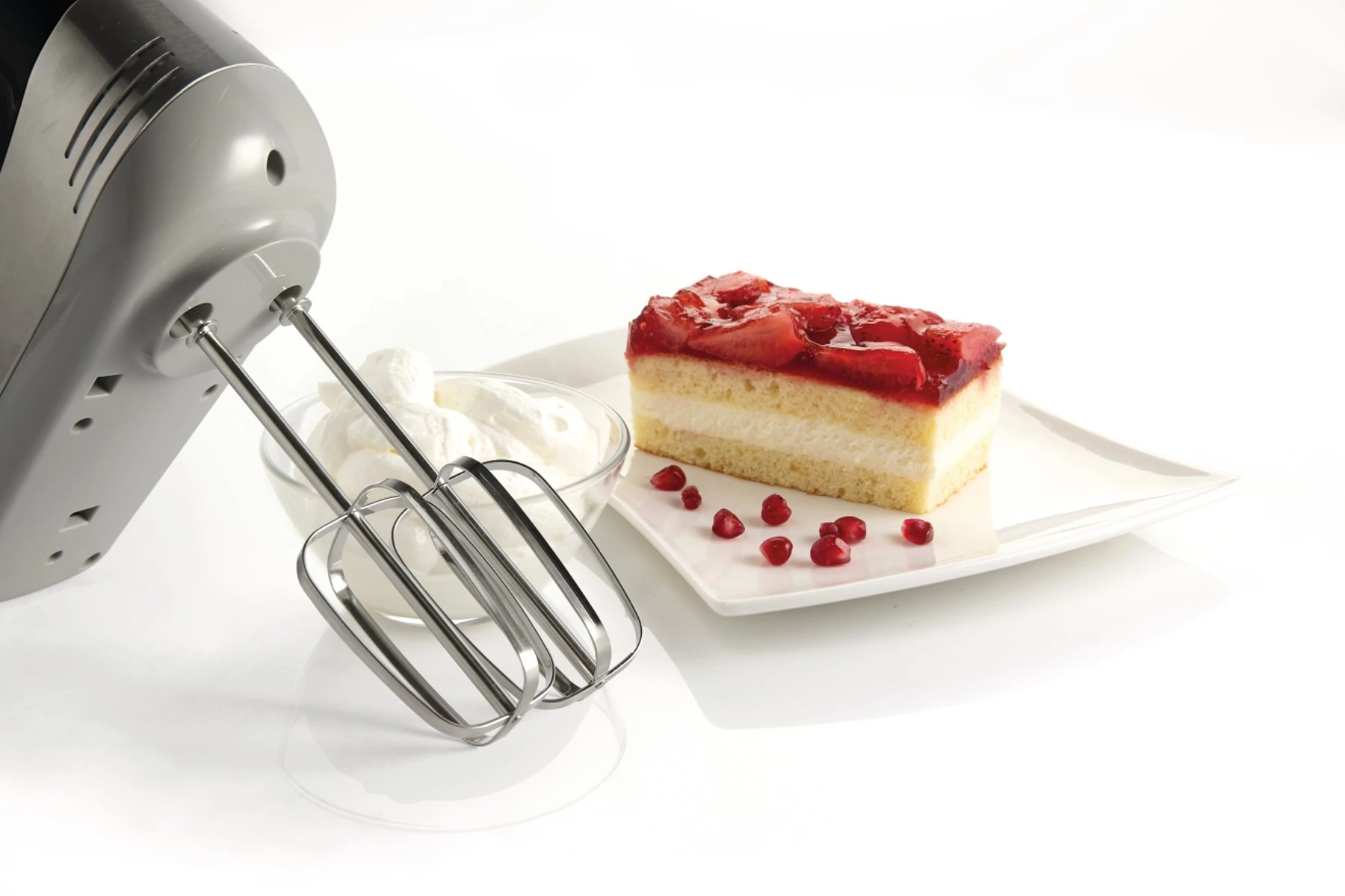 Міксер Gorenje ручний 500Вт, насадки-4 вінчика, турборежим, чорний - 2