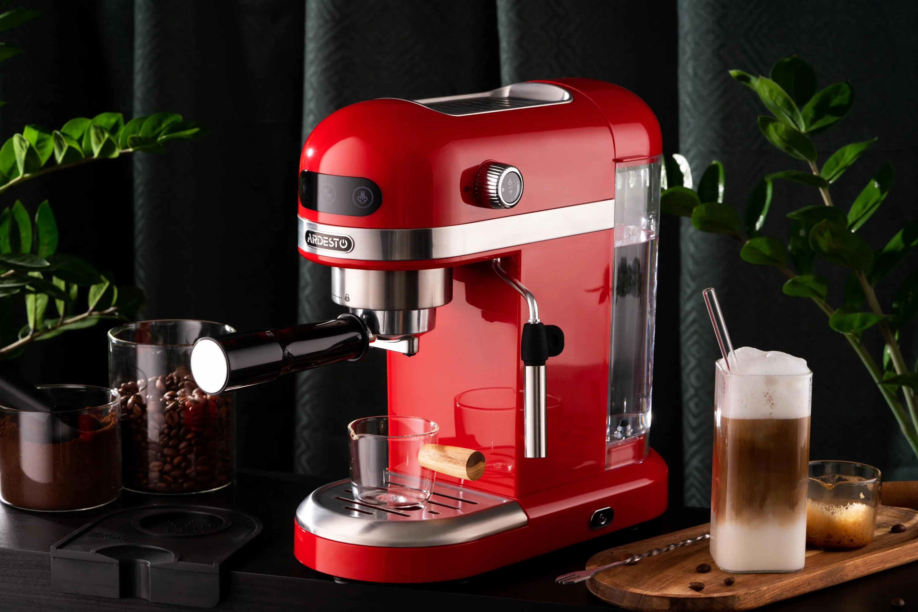 Кавоварка Ardesto ріжкова 1.4л, мелена, ручний капучинатор, підігрів чашок, червоний - 13