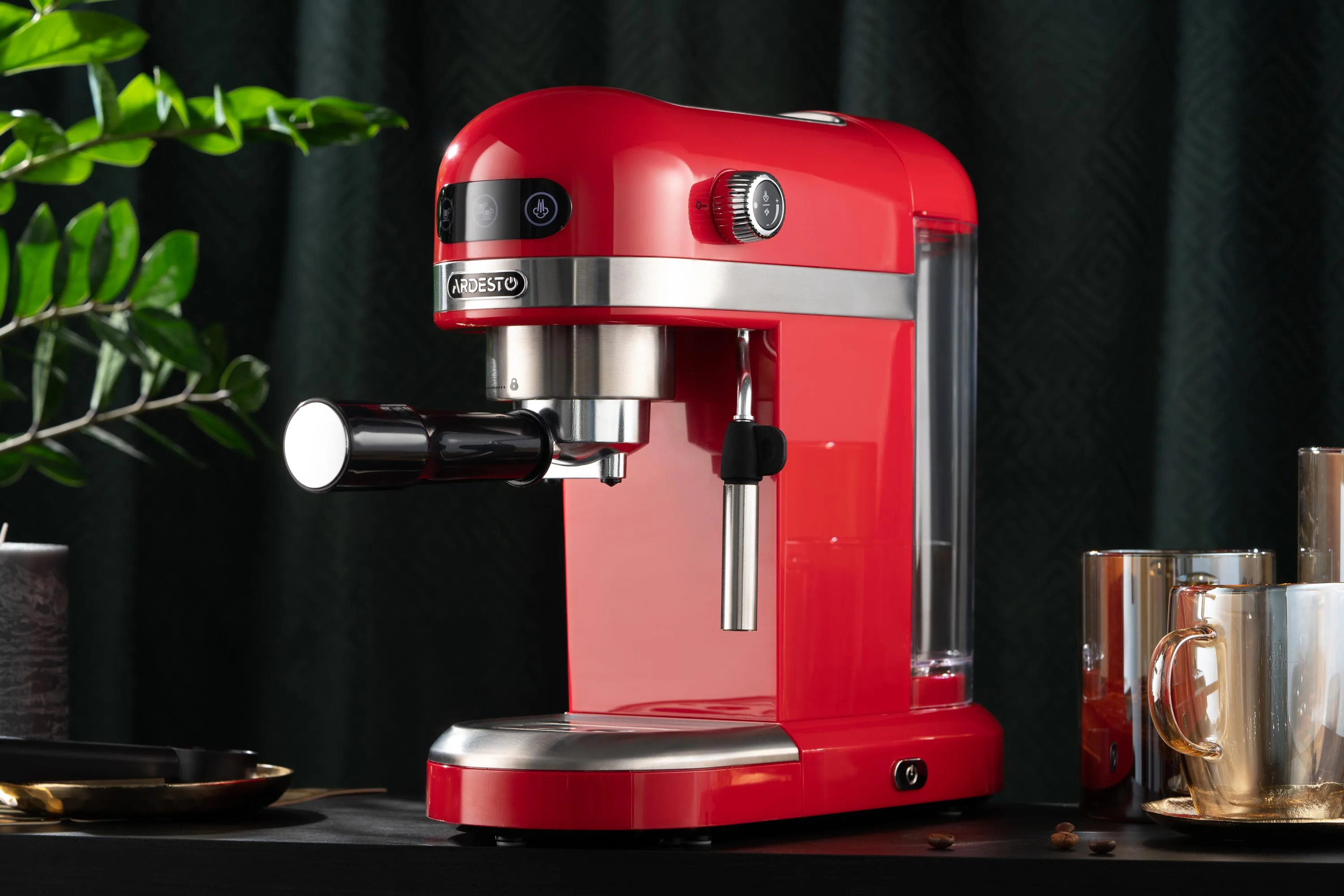 Кавоварка Ardesto ріжкова 1.4л, мелена, ручний капучинатор, підігрів чашок, червоний - 7