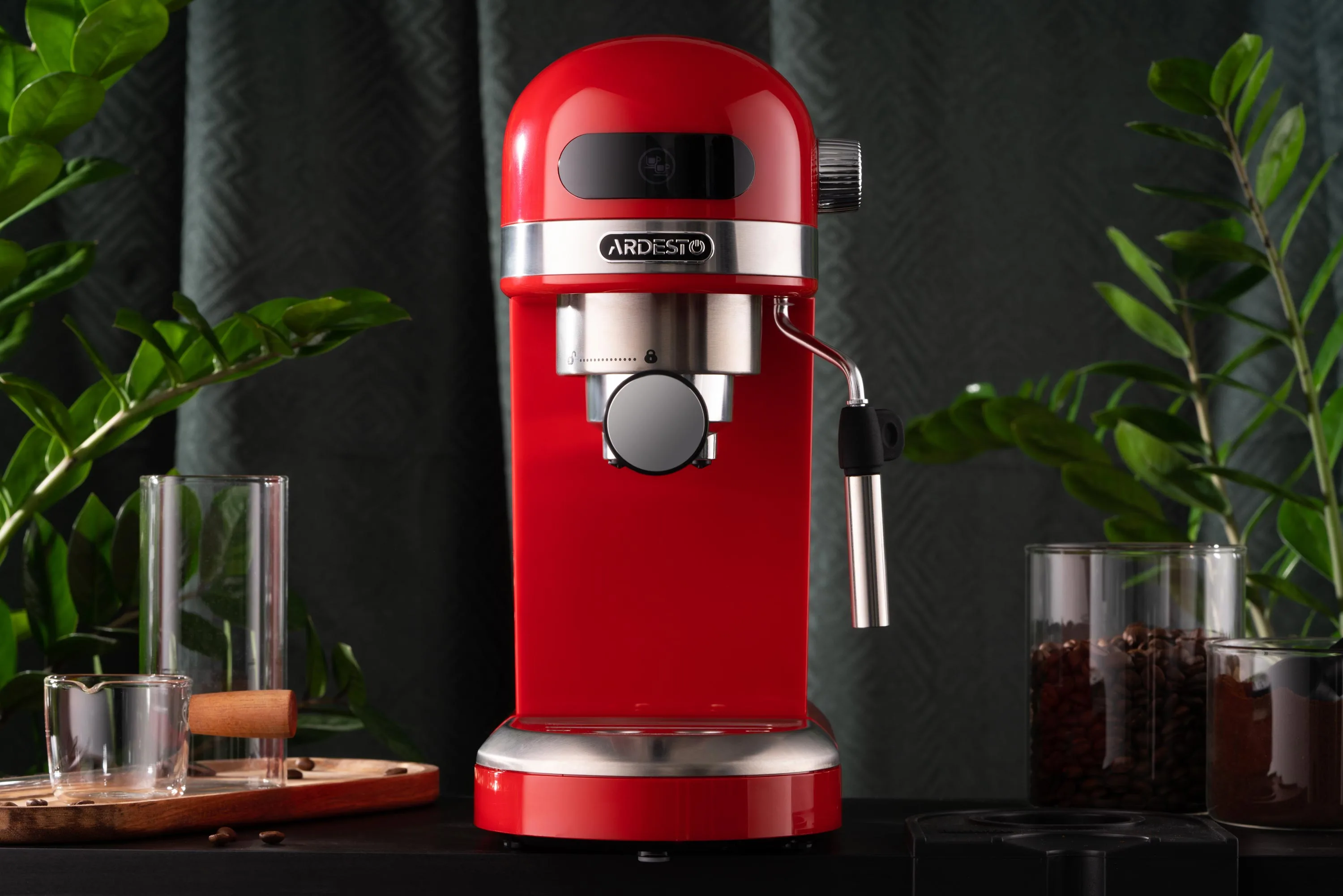 Кавоварка Ardesto ріжкова 1.4л, мелена, ручний капучинатор, підігрів чашок, червоний - 10