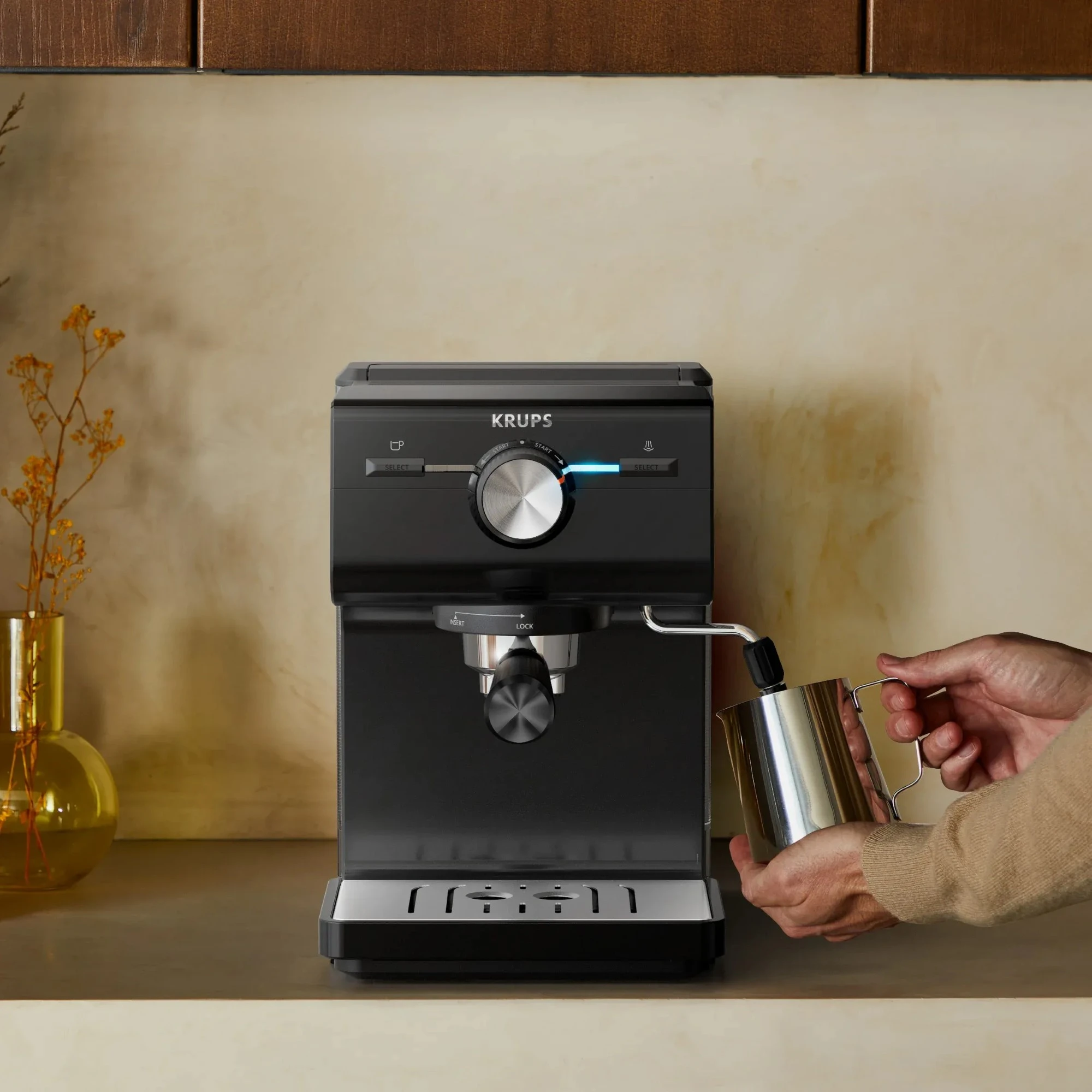 Кавоварка Krups ріжкова Authentic C50 2л, мелена, ручний капучинатор, 15 бар, чорний - 5