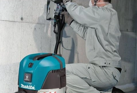 Пилосос професійний Makita VC3011L, 1000Вт, 210мБар, контейнер 30л, розетка 2600Вт, 10,5кг - 2