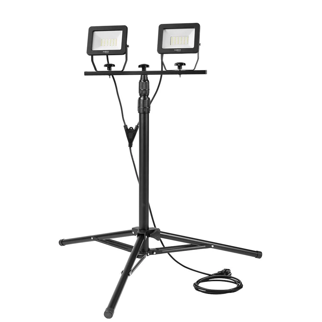 Прожектор Neo Tools, 220В, 5400лм, 2х30Вт, кабель 3м з вилкою, на штативі 1.8м, алюміній, IP65